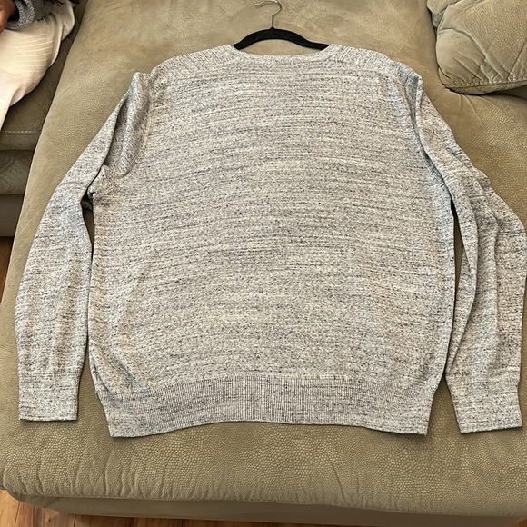 Ralph Lauren Men’s Sweater size Large color grey. - Picture 4 of 4